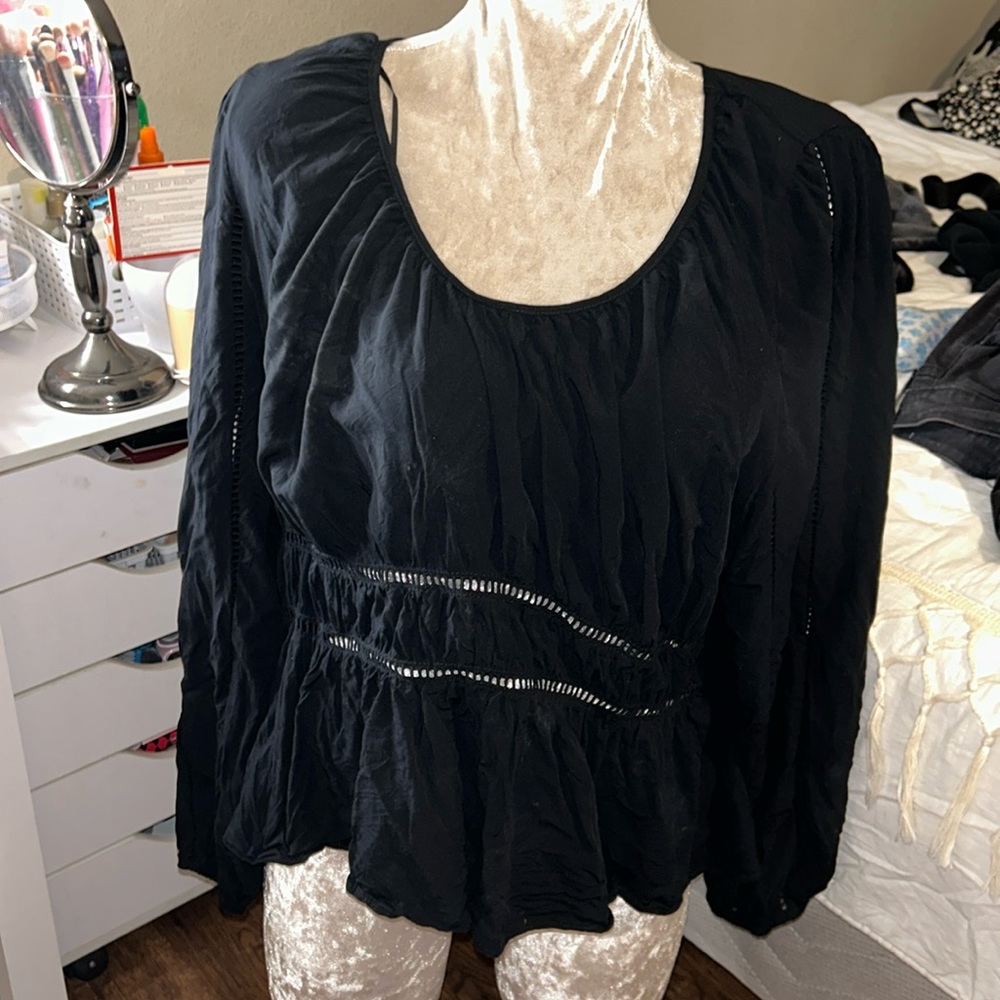 Old navy long sleeve blouse